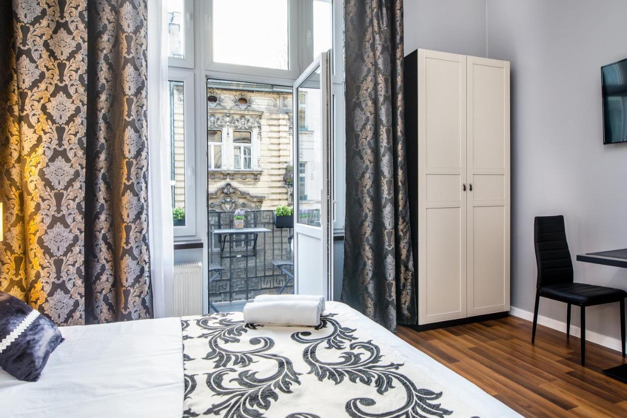 Tribeca City Center Apartments Krakow Luaran gambar