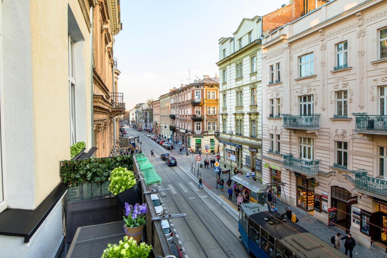 Tribeca City Center Apartments Krakow Luaran gambar