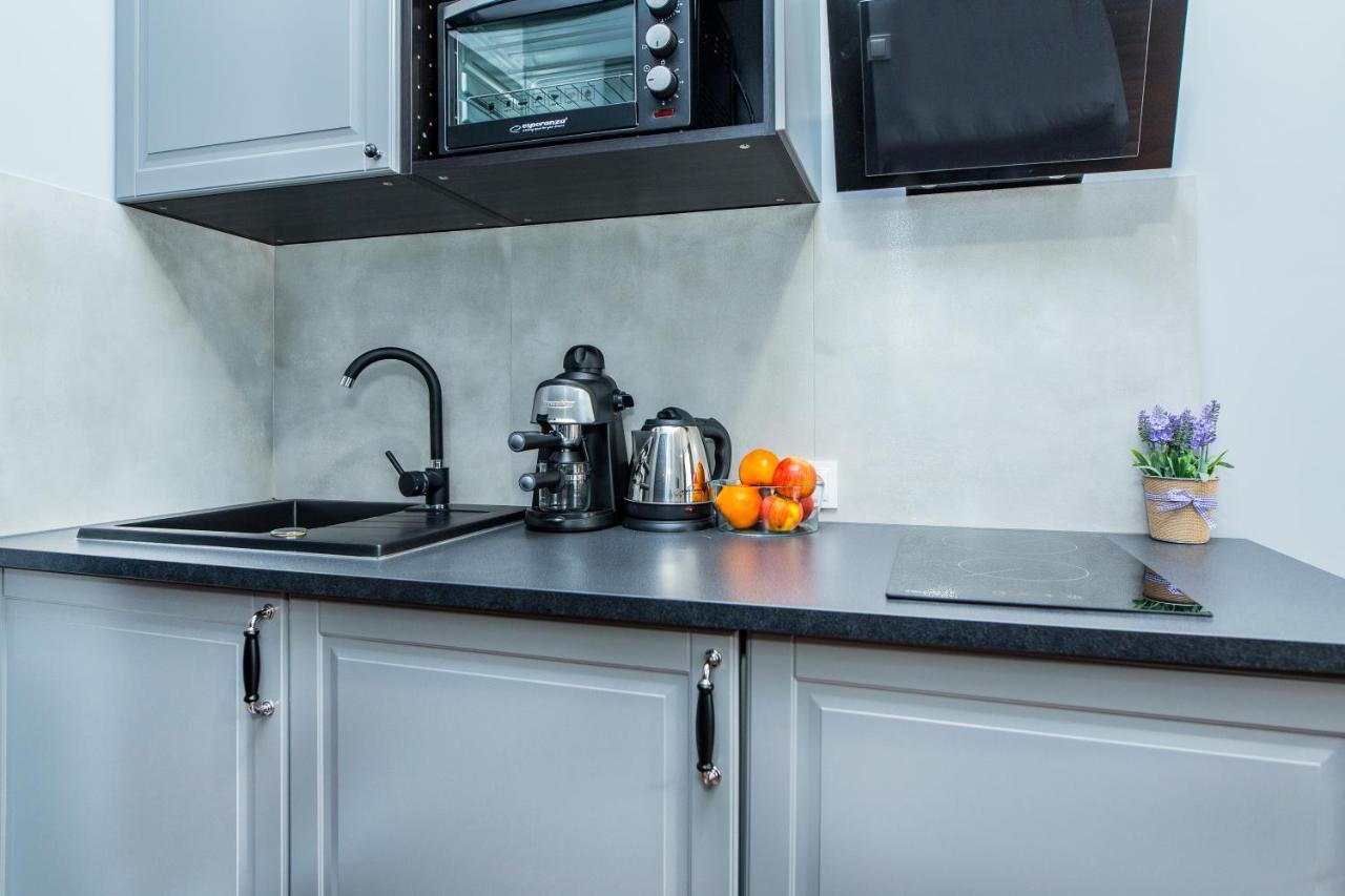 Tribeca City Center Apartments Krakow Luaran gambar