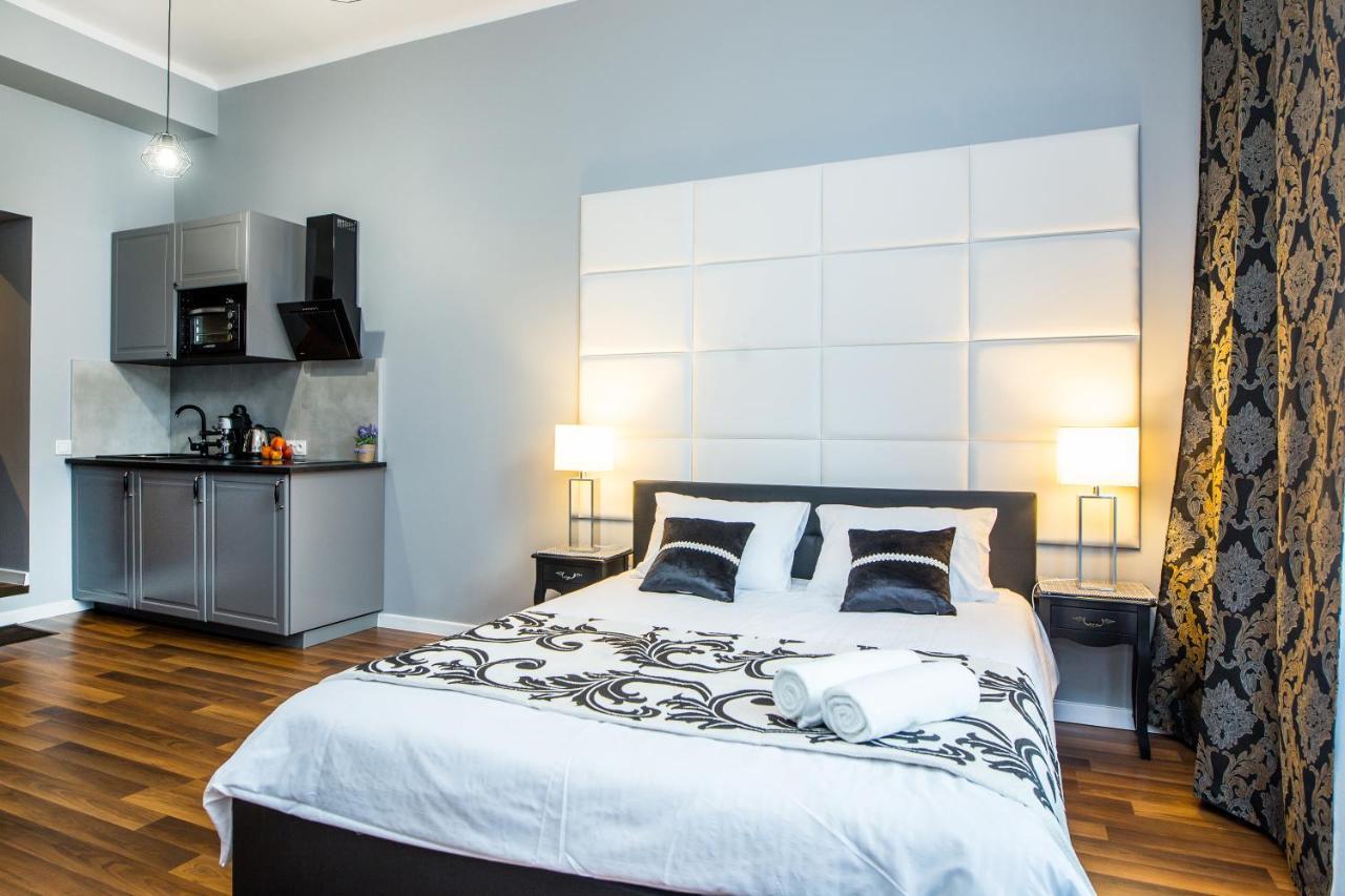 Tribeca City Center Apartments Krakow Luaran gambar