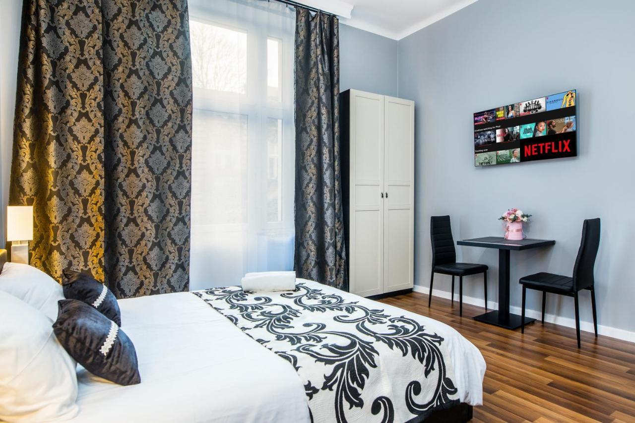 Tribeca City Center Apartments Krakow Luaran gambar