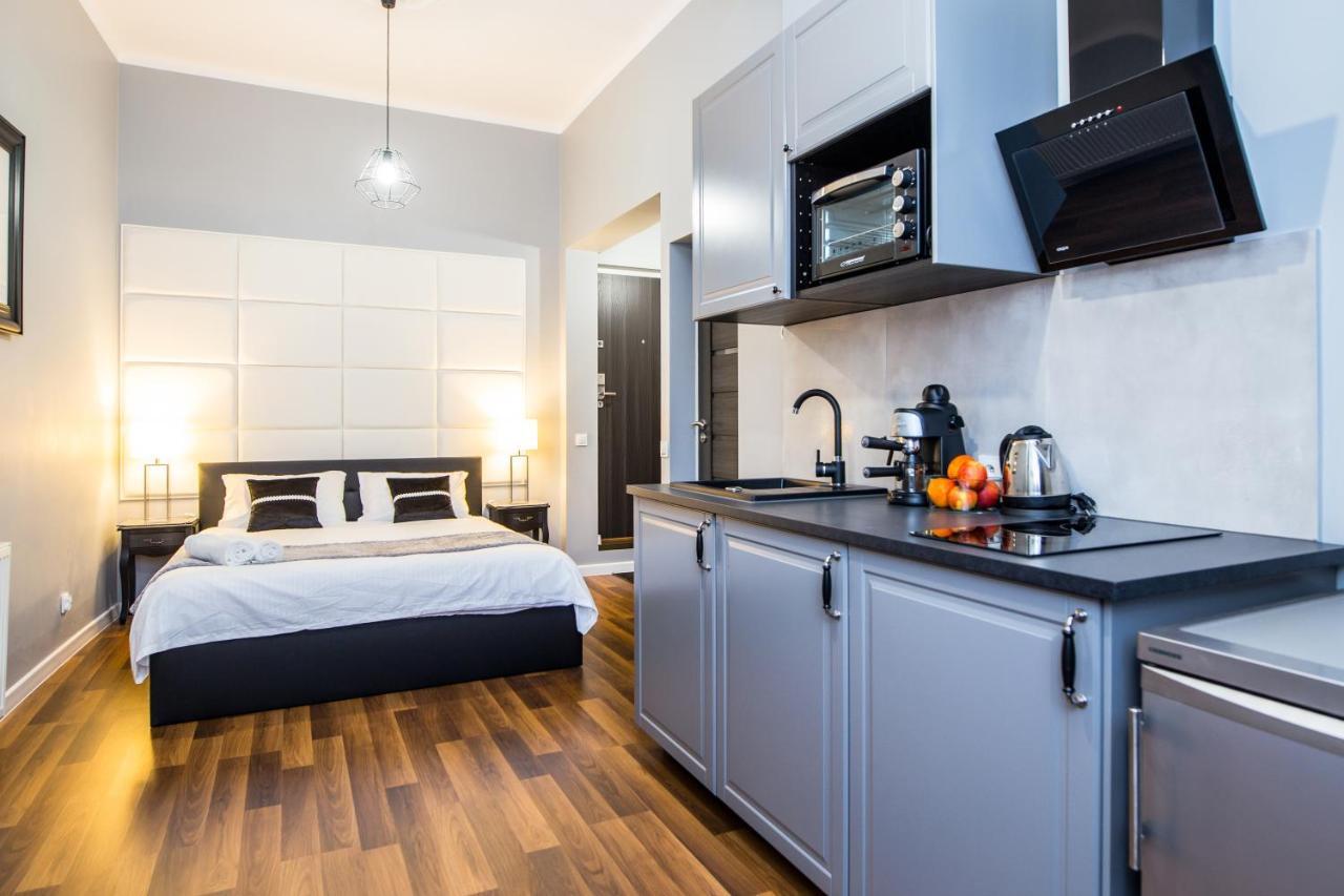 Tribeca City Center Apartments Krakow Luaran gambar